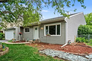 1132 Wishing Well Ln, Naperville, IL 60564 - Photo 25