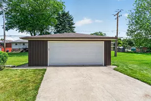 18525 Bock Rd, Lansing, IL 60438 - Photo 31