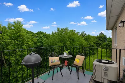 466 S President Street #304, Carol Stream, IL 60188 - Photo 11