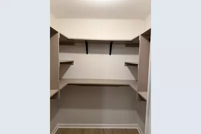 5357 N Delphia Avenue #357, Chicago, IL 60656 - Photo 7