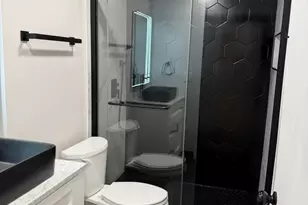 5357 N Delphia Ave, Chicago, IL 60656 - Photo 9