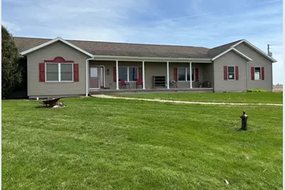 3053 E 1900 North Road, Sheldon, IL 60966 - Photo 1