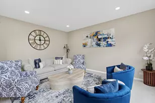 484 W Haleys Hill Ct, Palatine, IL 60074 - Photo 7