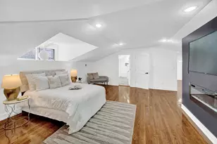 6840 S Cregier Ave, Chicago, IL 60649 - Photo 17