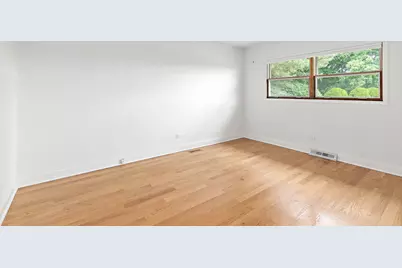 2019 E Avon Lane, Arlington Heights, IL 60004 - Photo 19