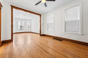 1429 W Barry Ave, Chicago, IL 60657 - Photo 7