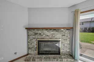 804 N Tamarac Blvd, Addison, IL 60101 - Photo 9