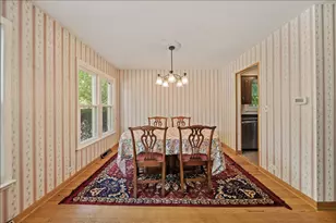 3715 Greenleaf St, Skokie, IL 60076 - Photo 5