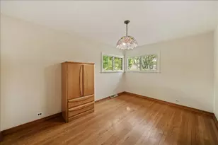 3715 Greenleaf St, Skokie, IL 60076 - Photo 15