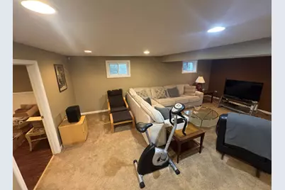 2736 Covert Road, Glenview, IL 60025 - Photo 17