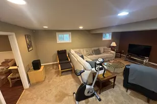 2736 Covert Rd, Glenview, IL 60025 - Photo 17