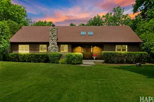 15192 W Rockland Rd, Libertyville, IL 60048 - Photo 1