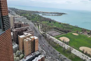 3660 N Lake Shore Dr, Chicago, IL 60613 - Photo 29