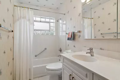 8501 W Normal Avenue, Niles, IL 60714 - Photo 15
