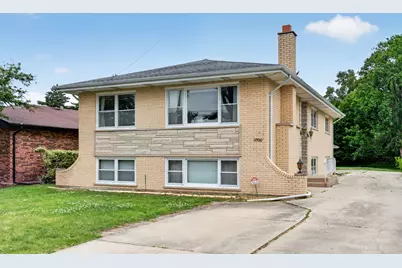 9700 W 58th Street, Countryside, IL 60525 - Photo 1