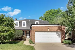 1216 S Lincoln Ave, Park Ridge, IL 60068 - Photo 1