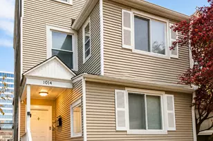 1014 Garnett Pl, Evanston, IL 60201 - Photo 1