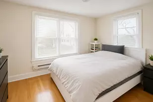1014 Garnett Pl, Evanston, IL 60201 - Photo 3