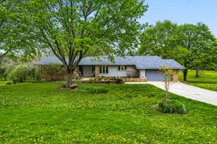 6500 Rowland Rd, Huntley, IL 60142 - Photo 3
