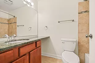 5235 Rockpointe Ct, Gurnee, IL 60031 - Photo 9