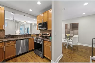 1507 W Chestnut Street, Chicago, IL 60642 - Photo 13