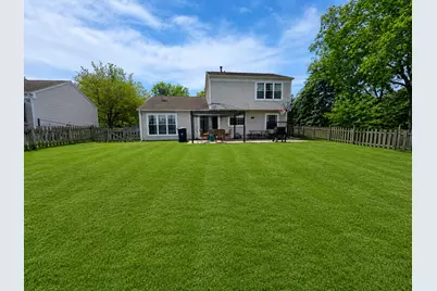 2054 Mission Hills Drive, Elgin, IL 60123 - Photo 21