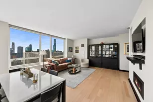 33 W Ontario St, Chicago, IL 60654 - Photo 19