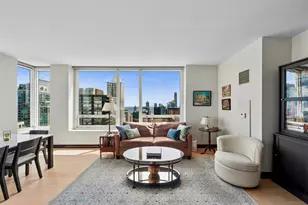 33 W Ontario St, Chicago, IL 60654 - Photo 7