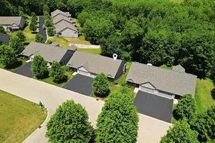 792 Brandon Wyley Dr, Dixon, IL 61021 - Photo 25