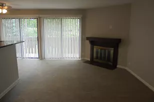 4730 Calvert Dr, Rolling Meadows, IL 60008 - Photo 5