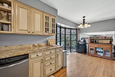 712 Pawnee Lane, Naperville, IL 60563 - Photo 15