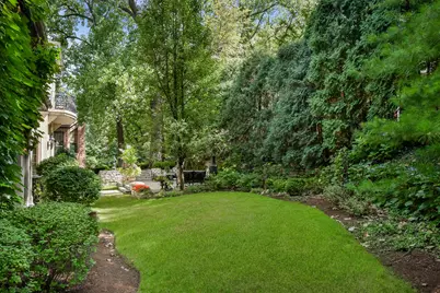 887 Crescent Boulevard, Glen Ellyn, IL 60137 - Photo 13