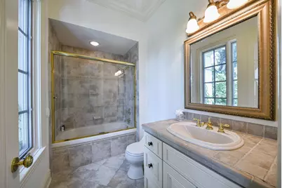 887 Crescent Boulevard, Glen Ellyn, IL 60137 - Photo 57
