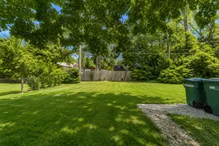 528 Water St, Joliet, IL 60436 - Photo 3