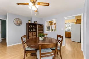 528 Water St, Joliet, IL 60436 - Photo 9