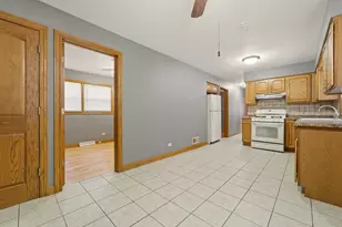 10817 S Ave G, Chicago, IL 60617 - Photo 7