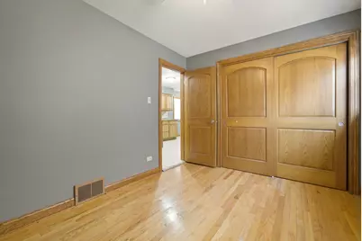 10817 S Avenue G, Chicago, IL 60617 - Photo 17