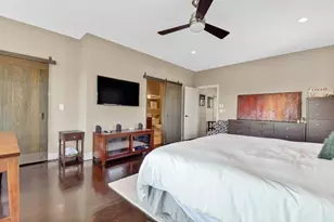 1500 W Huron St, Chicago, IL 60642 - Photo 11