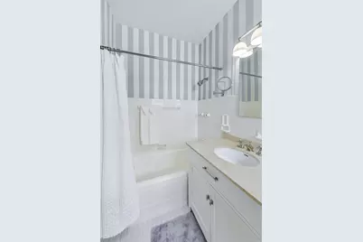 1120 N Lake Shore Drive #16B, Chicago, IL 60611 - Photo 39