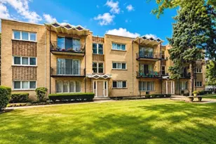 8449 S Kedzie Ave, Chicago, IL 60652 - Photo 1