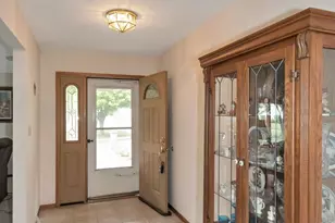29285 S 80th Ave, Peotone, IL 60468 - Photo 19