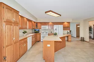 29285 S 80th Ave, Peotone, IL 60468 - Photo 13