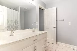 1035 Sheringham Dr, Naperville, IL 60565 - Photo 31