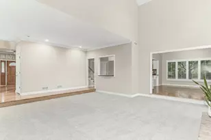 1035 Sheringham Dr, Naperville, IL 60565 - Photo 13