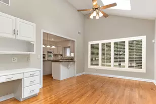 1035 Sheringham Dr, Naperville, IL 60565 - Photo 11
