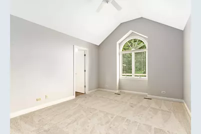 1035 Sheringham Drive, Naperville, IL 60565 - Photo 27