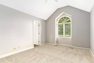 1035 Sheringham Dr, Naperville, IL 60565 - Photo 27