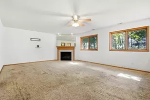 301 Providence Dr, Matteson, IL 60443 - Photo 5
