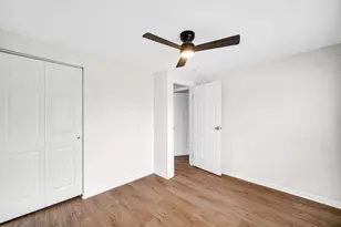2022 Duxbury Ct, Streamwood, IL 60107 - Photo 17