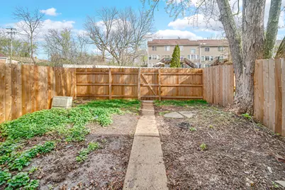 2022 Duxbury Court #2022, Streamwood, IL 60107 - Photo 29